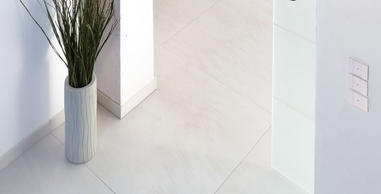 beige Großformatfliese