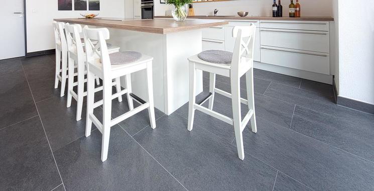 Graue Fliesen – elegant & modern | Fliesen-Kemmler