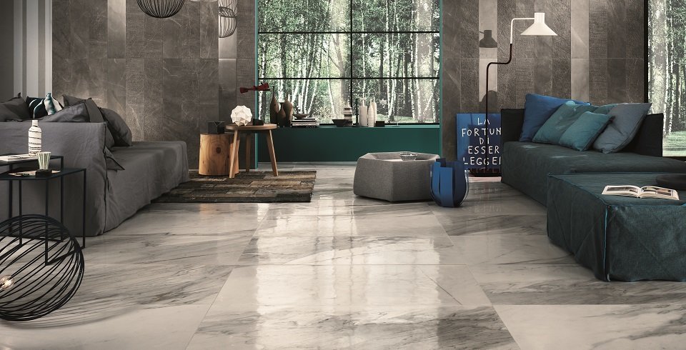 Marmor Fliesen Weiß Glänzend : Naturstein im Bad - Stilvoll & Schön