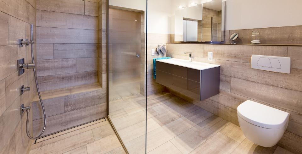 Fliesen R10b Dusche